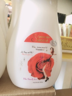 Sữa tắm thơm trắng da salome 1000ml