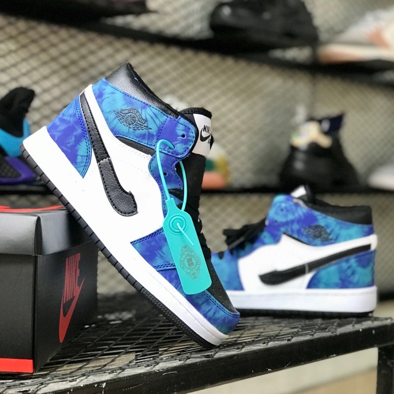 Ảnh thật giày bóng rổ jordan1 Hight tie full box bill