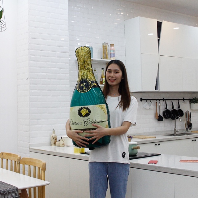 Bóng bay hình chai to ( chọn màu)