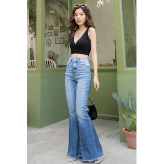 Quần Jeans ống loe không line KanCan