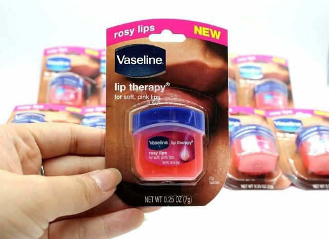 DƯỠNG MÔI VASELINE