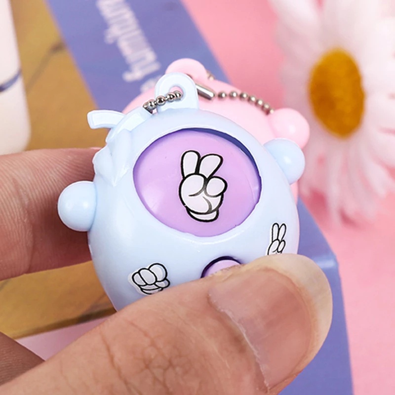 Móc Khóa Gắn Mặt Dây Hình Kéo Giấy Mini Độc Đáo