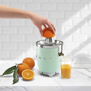 Máy Vắt Cam SMEG CJF01RDEU Red