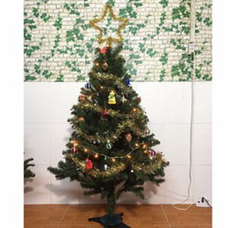 Cây thông Noel xanh cao 1m2 - 13 món trang trí