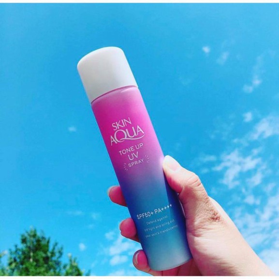 Xịt chống nắng Rohto Skin Aqua Tone Up UV Spray SPF50+ 70ml - Nhật Bản