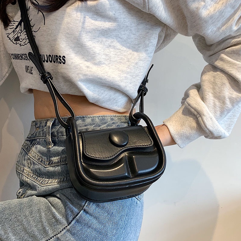 Túi Đeo Chéo mini Đựng Tai Nghe Phong Cách Phương Tây