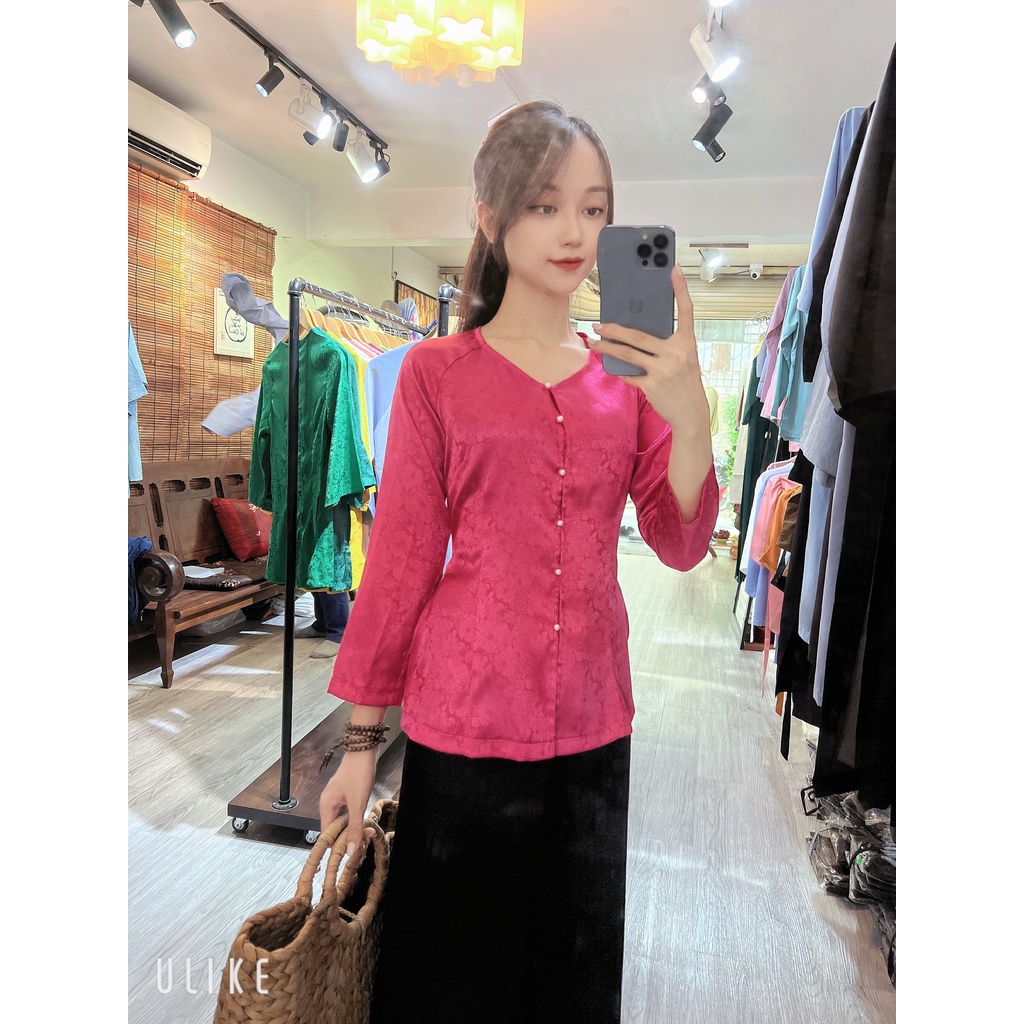 ❤️Áo bà ba màu hồng vải lụa gấm Hàn Châu # áo lụa cao cấp # bà ba vân hoa sen cúc ngọc sang chảnh AB12 Hồng Đậm