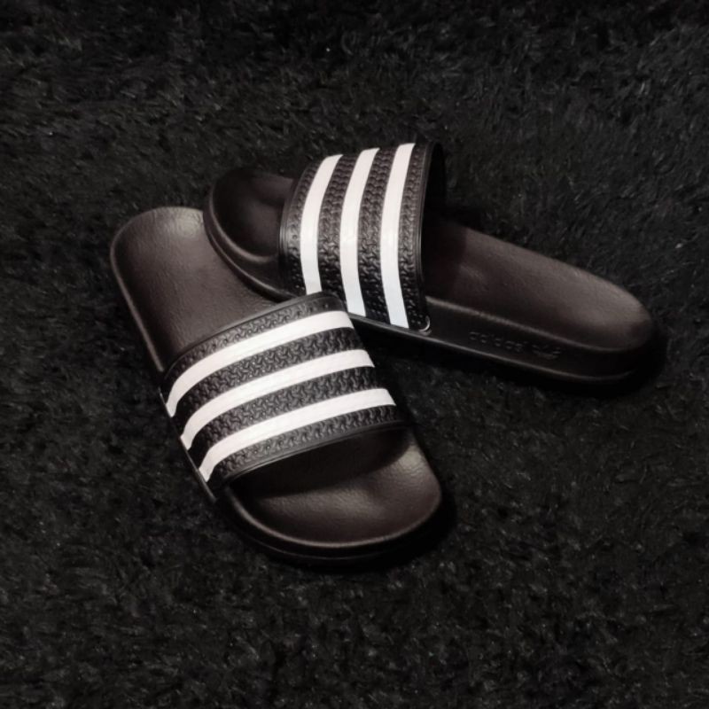 Giày sandal nam Adidas ADILETTE BLACK STRIP WHITE