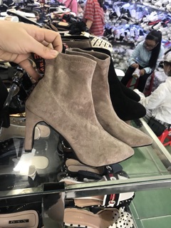 Giầy boot cao gót