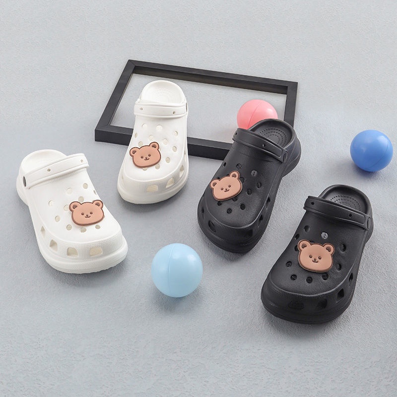 Oeggeo shop Dép Đế Bằng Dày Đục Lỗ Hình Gấu Cho Nữ Mang Ngoài Trời
