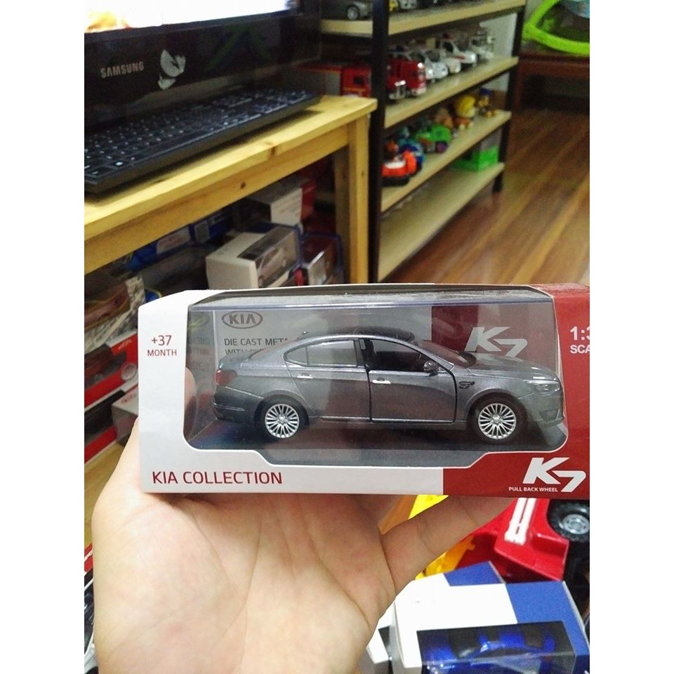 Mô hình Kia K7 tỷ lệ 1:38