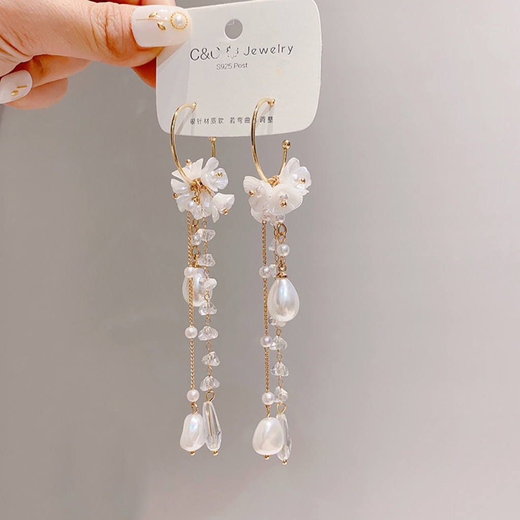 Đôi Khuyên Tai Hợp Kim Dáng Dài Trang Trí Ngọc Trai Xinh Xắn Cho Nữ