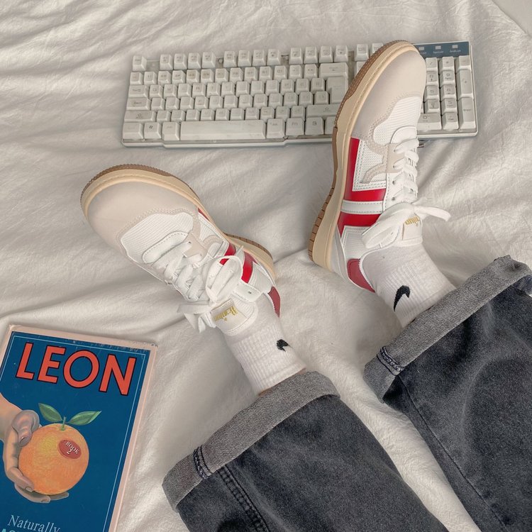 Fashionable Round Head Color Matching Lace Up Women's Casual Shoes