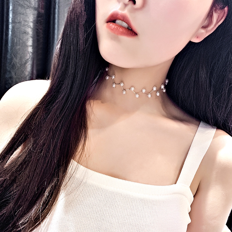 Dây chuyền đính hạt ngọc trai phong cách Hàn Quốc thời trang | BigBuy360 - bigbuy360.vn