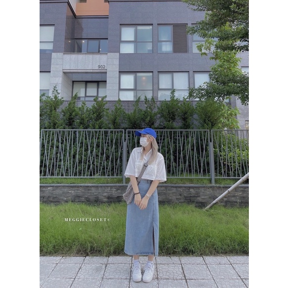 Chân váy jean xanh đậm nút 1 bên