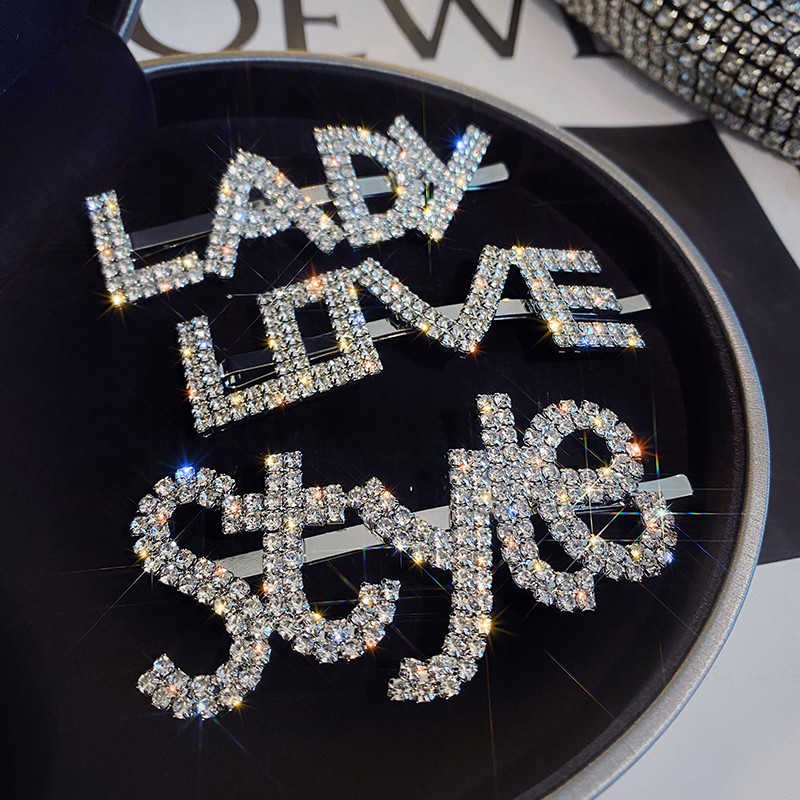 Cặp tóc đính đá khắc chữ LOVE - LADY - STYLE  cá tính
