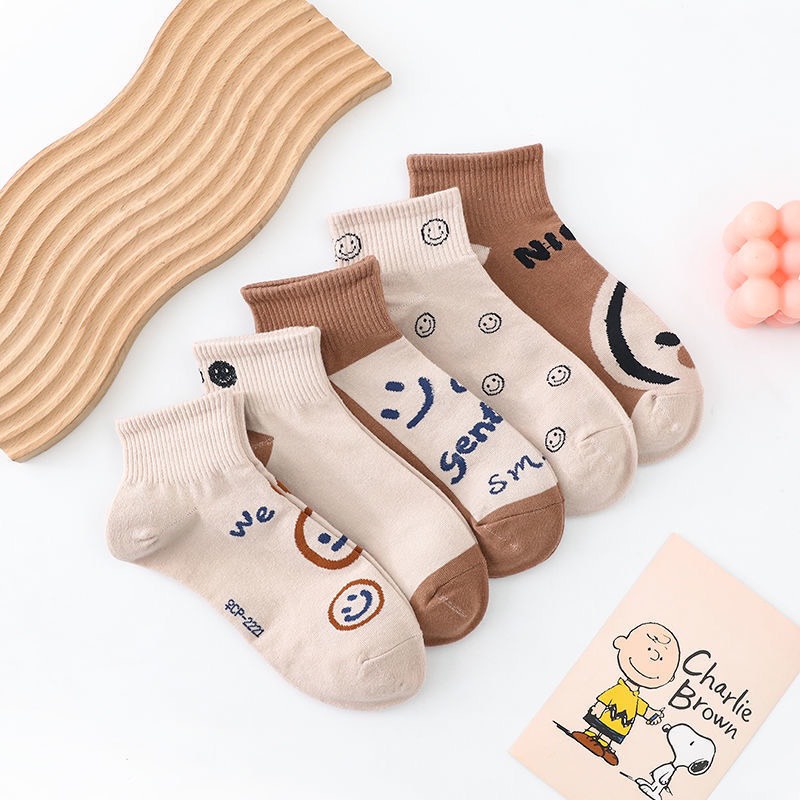 Tất nữ cổ ngắn họa tiết mặt cười, phong cách trẻ trung, chất liệu cotton, thấm hút mồ hôi TT85