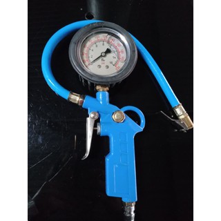 Đầu bơm xe đồng hồ có dầu