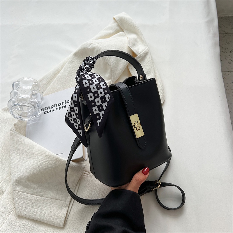 Túi Xách bucket Đeo Vai Thời Trang Thu Đông Phong Cách retro Mới