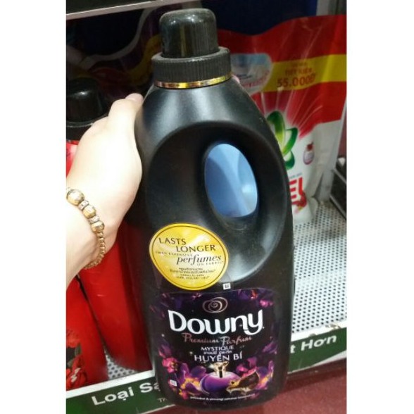 Nước xả vải Downy huyền bí dạng chai 800ml