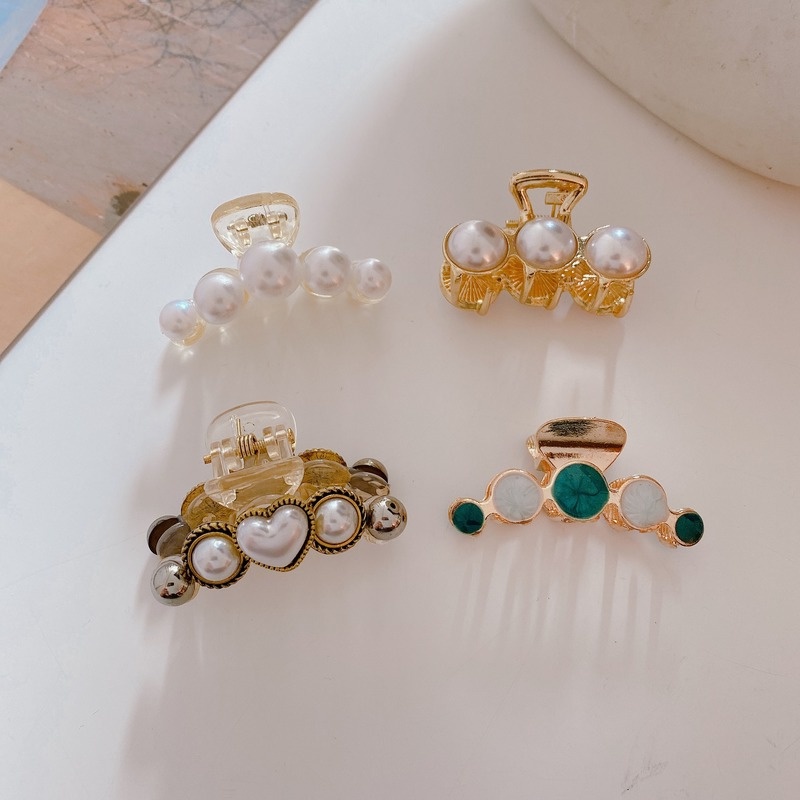 Kẹp tóc răng cá mập đính ngọc trai phong cách Hàn Quốc mùa hè dành cho nữ