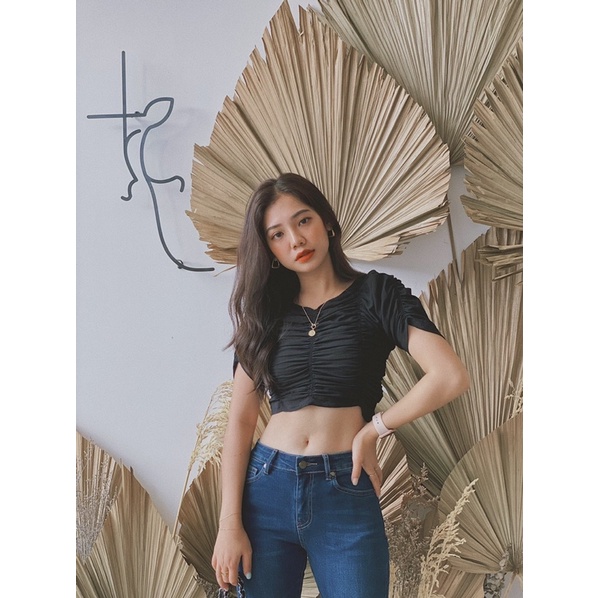 Áo croptop nữ nhún REVERCLOTHINGS Tesa Top