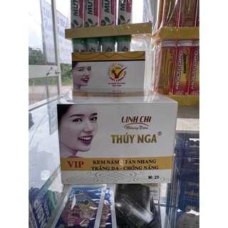 KEM LINH CHI THÚY NGA NÁM