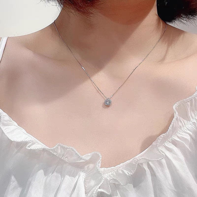 Vòng cổ hợp kim mặt vuông đính đá Zircon