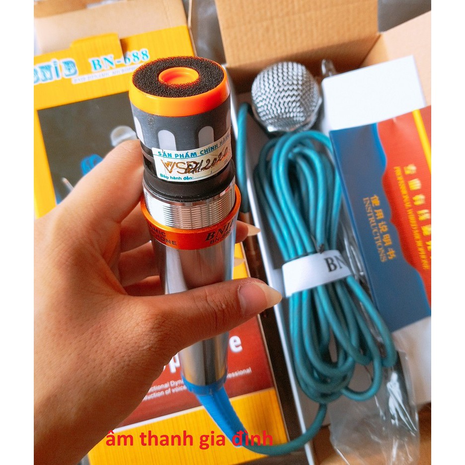 MICRO KARAOKE CÓ DÂY BNIB BN688 - HÀNG CHÍNH HÃNG