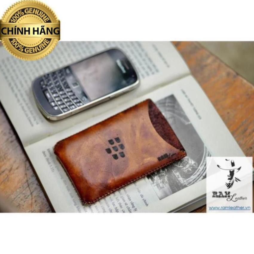 BAO DA BLACKBERRY DA BÒ VEGTAN MÀU NÂU SÁNG 9900/Q10 - HÀNG CHÍNH HÃNG RAM LEATHER .