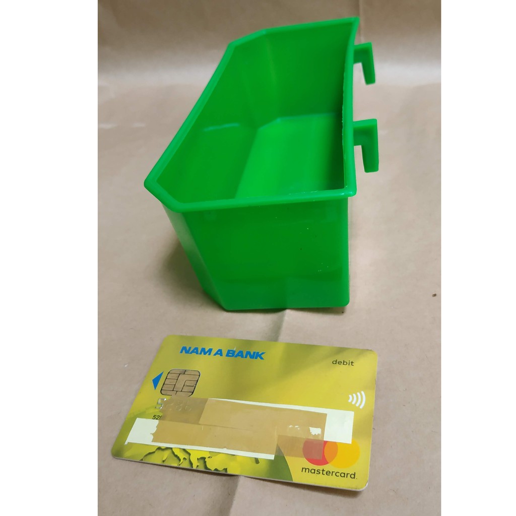 F02 - 10 cái Máng Nhựa Đựng Thức Ăn, Nước Uống Cho Gà, Chim, bồ câu 20cm
