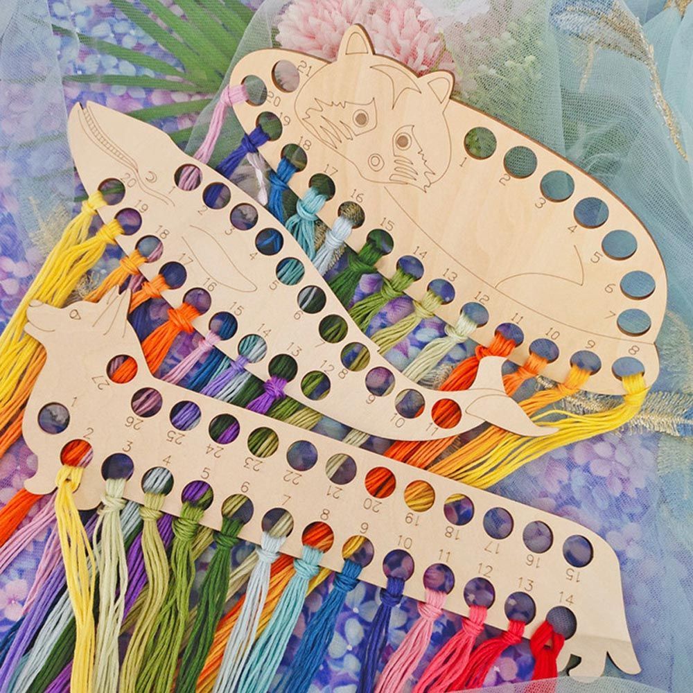 Giá Đỡ Cuộn Chỉ Thêu Bằng Gỗ Họa Tiết Hoạt Hình Diy