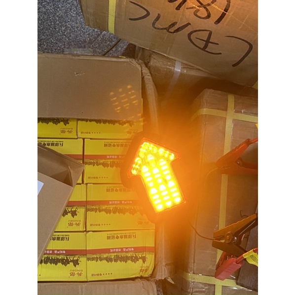 Đèn mũi tên độ xe tải