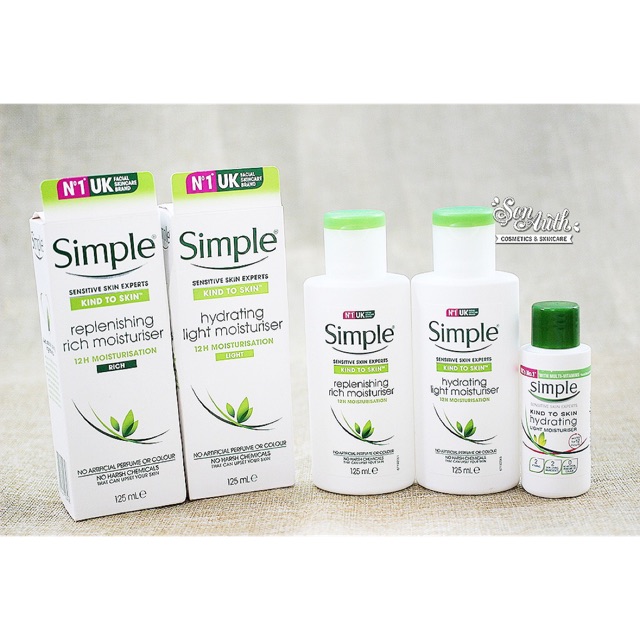 Kem dưỡng Simple Kind To Skin Hydrating Light Moisturizer