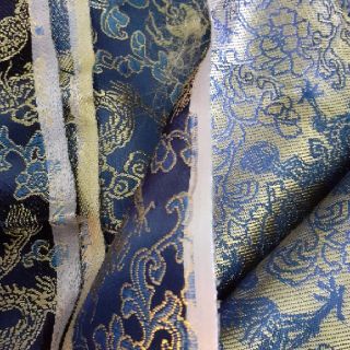 Vải gấm cứng
