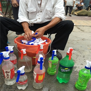 Đầu Vòi Gắn Chai Xịt Nước