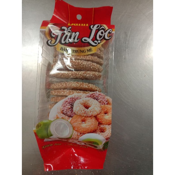 Bánh trứng mè vòng to 12 cái.
