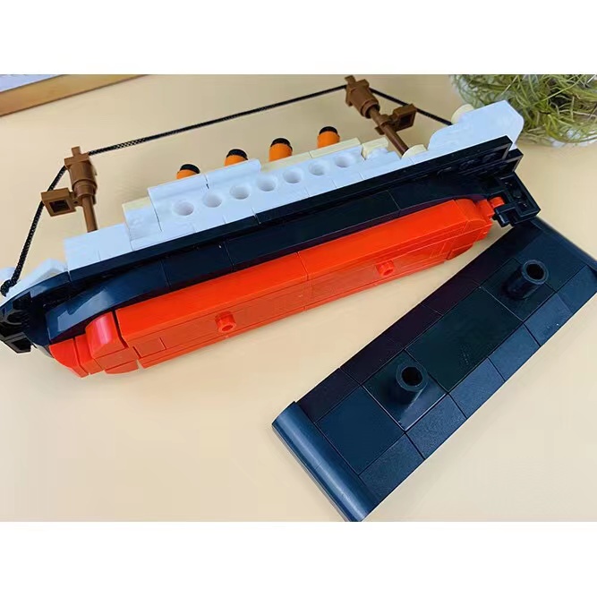 194Pcs Bộ Lắp Ráp Mô Hình Tàu ed Titanic Cho Bé