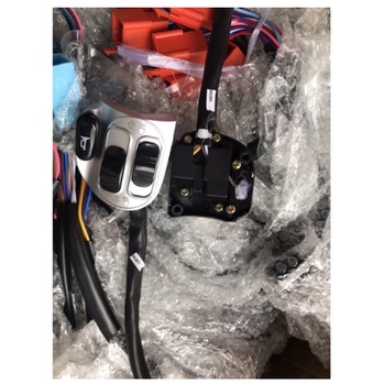 Công tắc đèn còi xi nhan xe điện Dibao gogo S