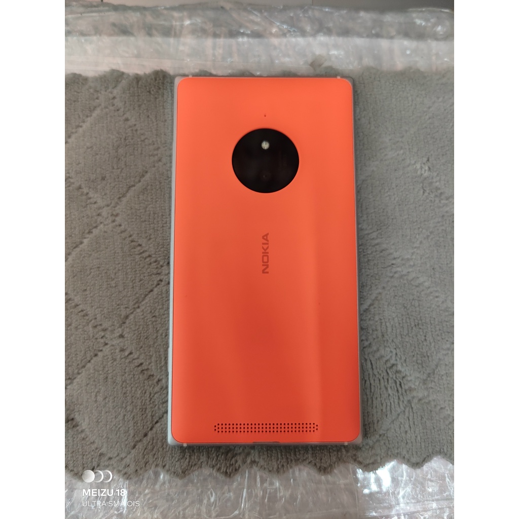 Điện thoại Nokia Lumia 830 màu cam