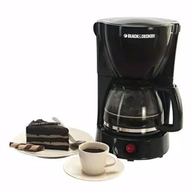 Máy pha coffee chính hãng Black &amp; Decker DCM600 (8-10 Ly)