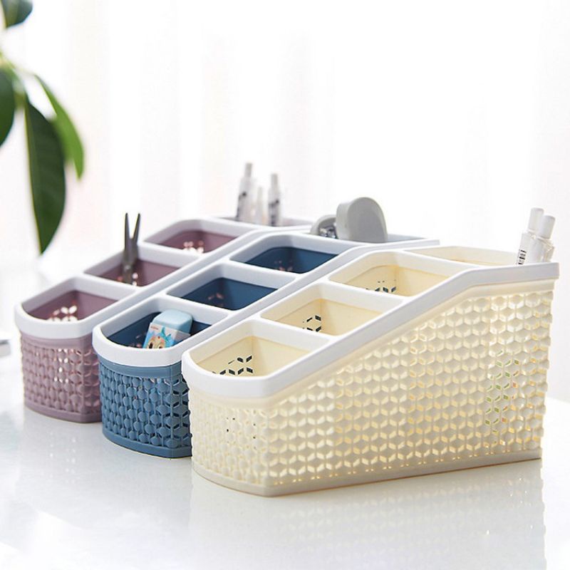 KỆ NHỰA ĐỂ BÚT 4 NGĂN- NT(GIAO MÀU NGẪU NHIÊN)