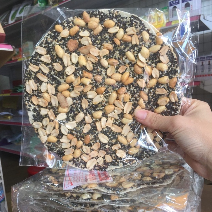Bánh đậu phộng mè đen đặc sản Đà Nẵng bịch 5 cái thơm ngon giòn giụm