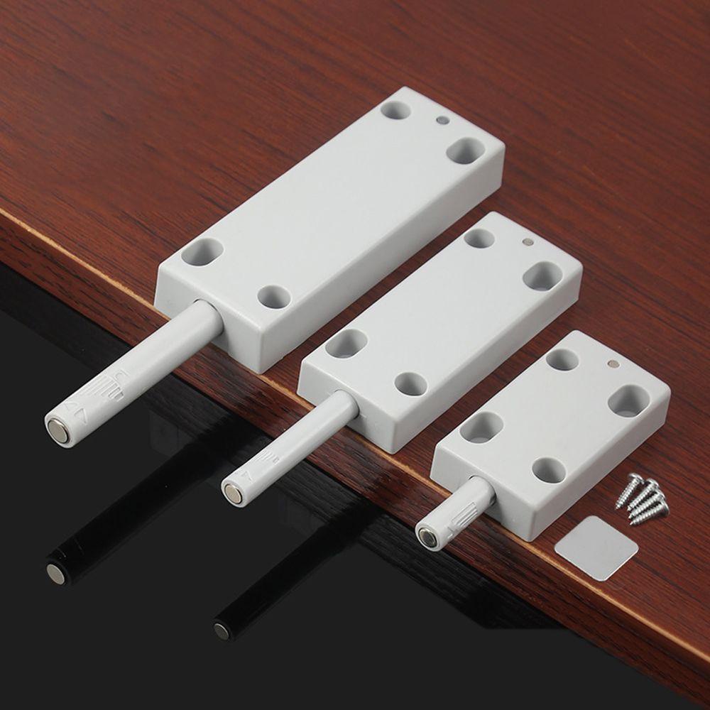 PISTA Bộ 2 Dụng Cụ Chặn Cửa Tủ Có Giác Hút Tiện Dụng