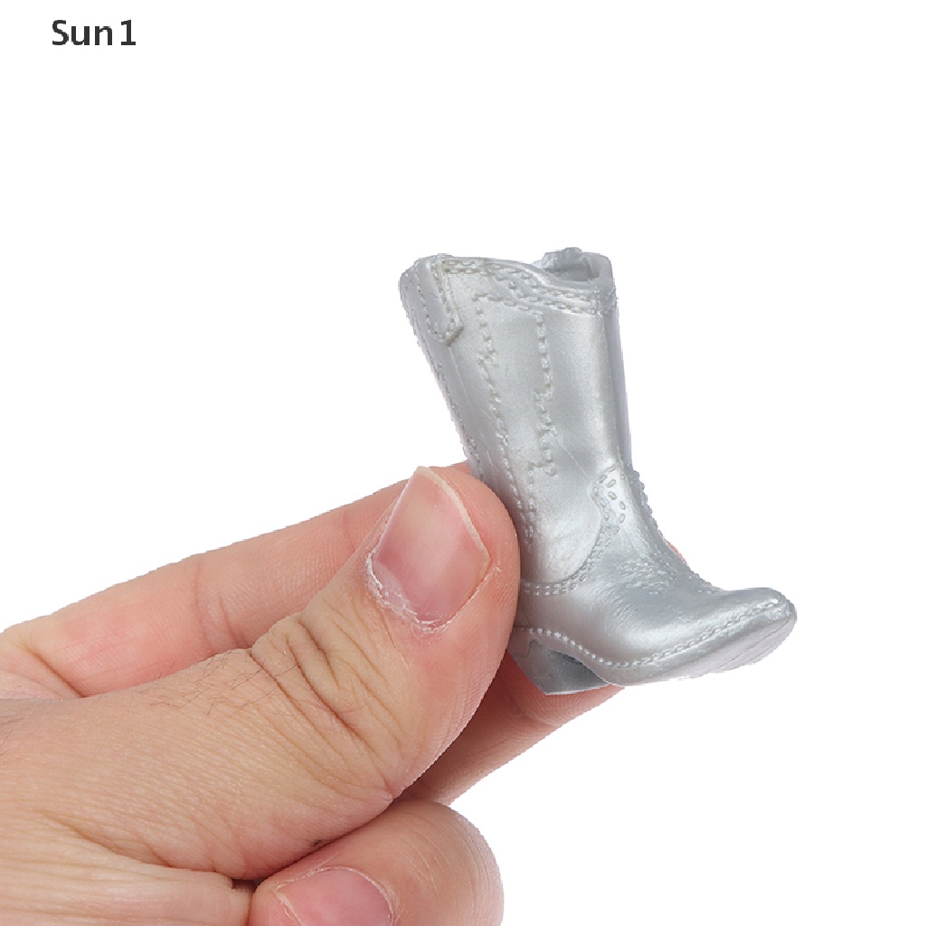 Set 2 Đôi Giày Sneaker Thời Trang Cho Búp Bê Tỉ Lệ 1 / 6