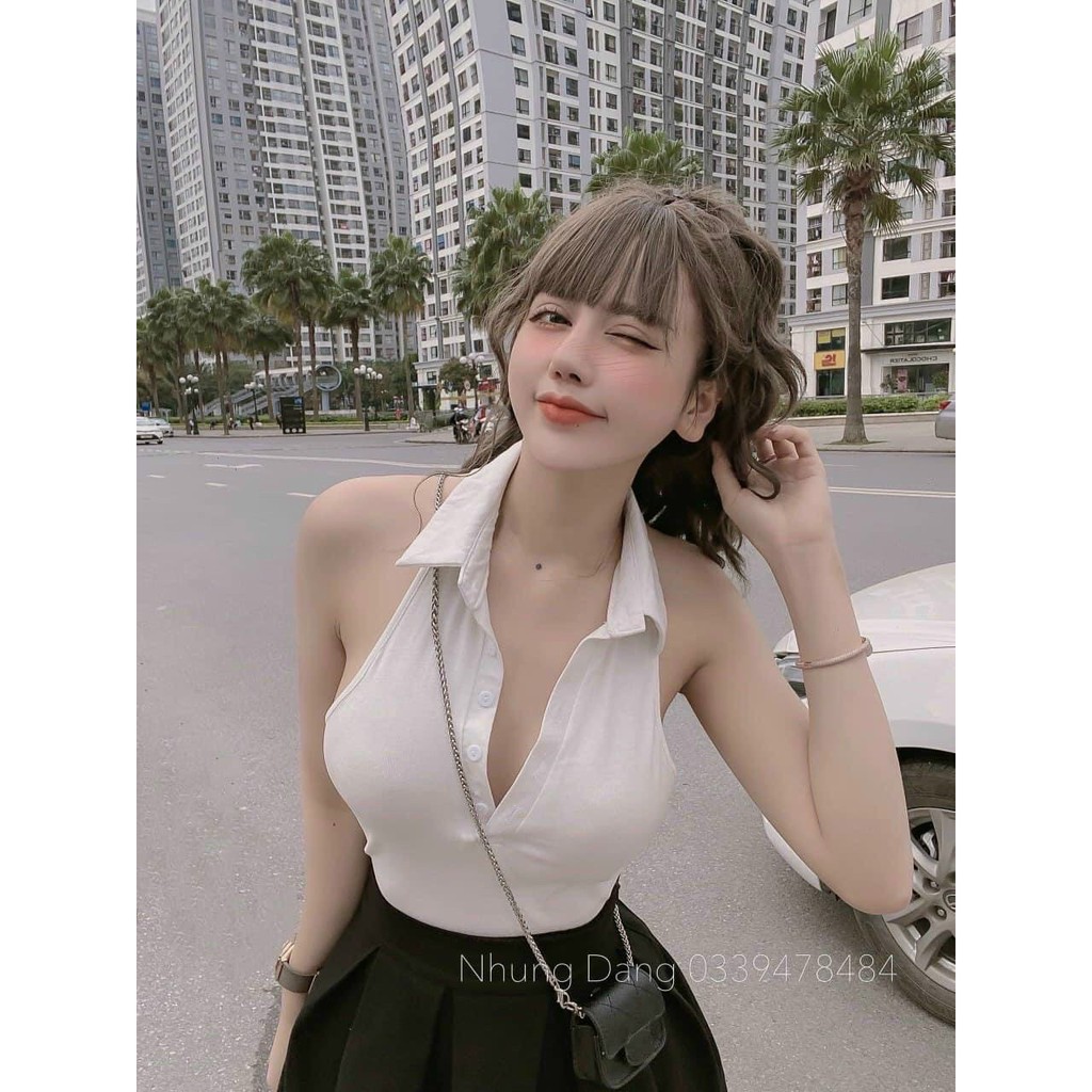 Áo croptop sát nách cổ bẻ xinh