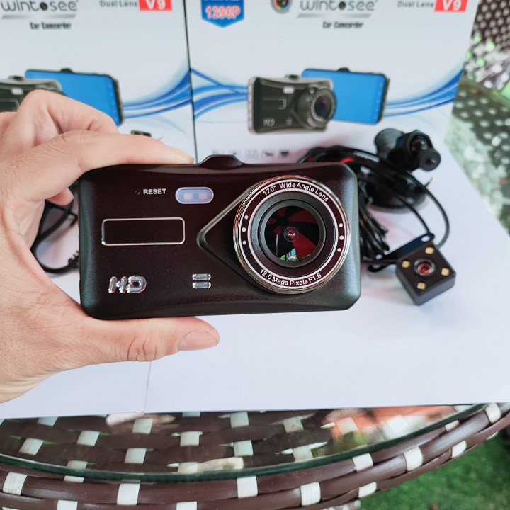 Camera hành trình V9 1296P hình ảnh sắc nét, thiết kế sang trọng | BigBuy360 - bigbuy360.vn