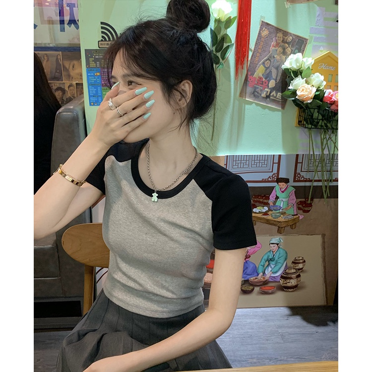 622171#Áo Thun Dệt Kim Tay Ngắn Hở Vai Màu Đen Thời Trang Mùa Hè 2022 Dành Cho Nữ