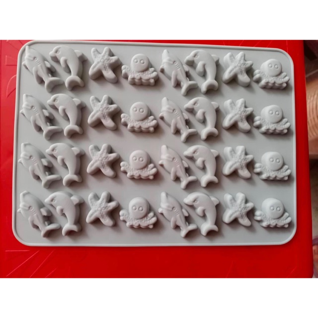 Khuôn kẹo chip chip Cá Heo