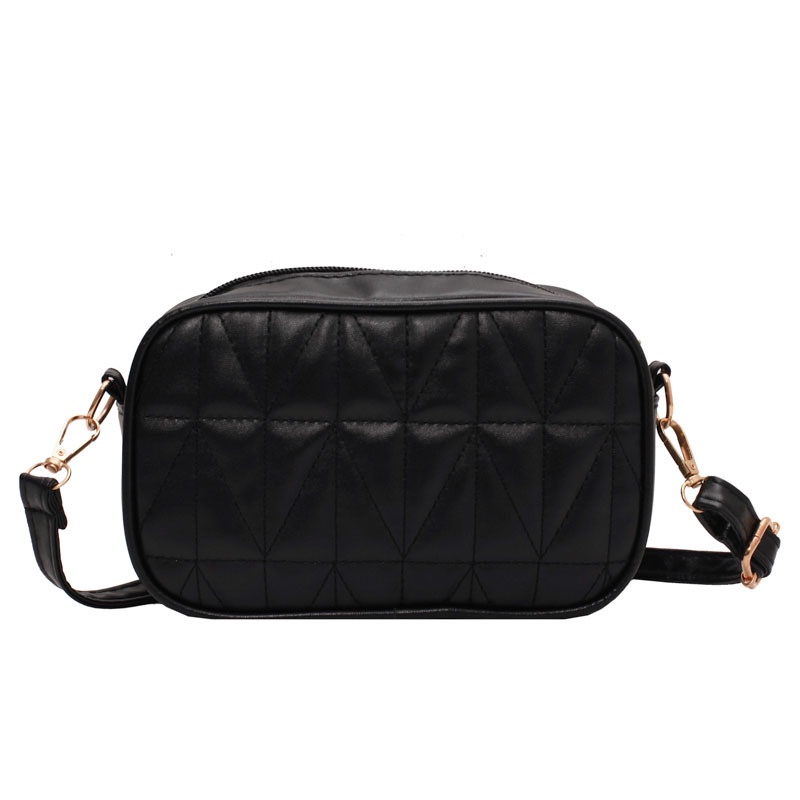 Túi đeo chéo thêu hình vỏ sò thời trang mùa thu 2021